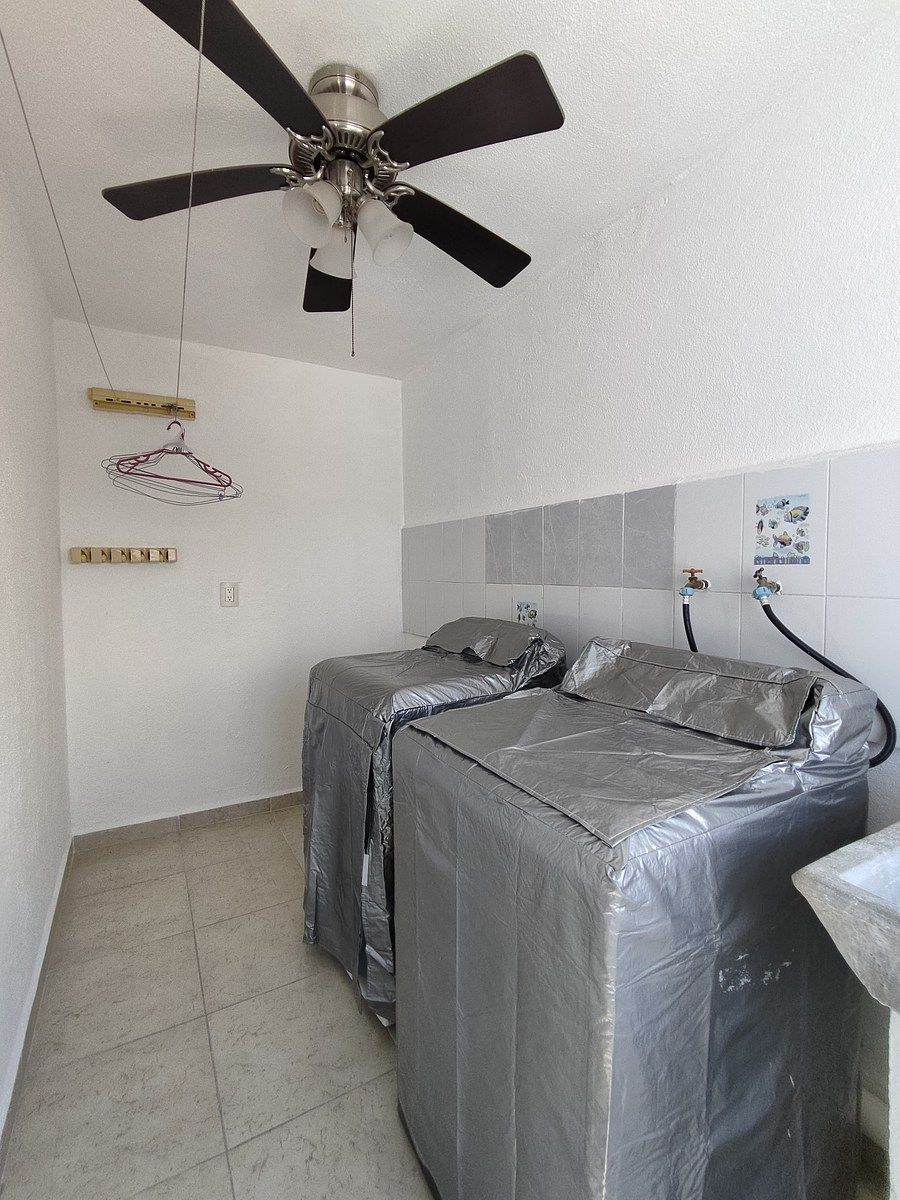 Cuarto de lavado, photo 5 of 13