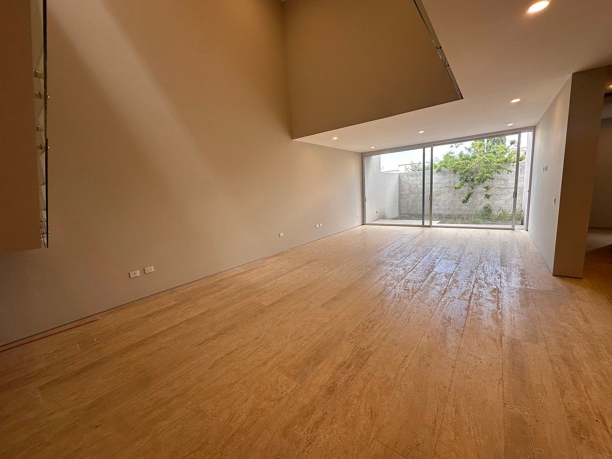 Casa Lilo en Zibatá, photo 1 of 33