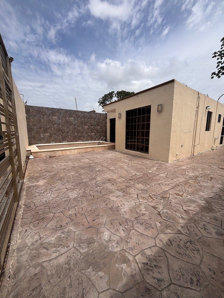 House in Conkal, Conkal, photo 4 of 23