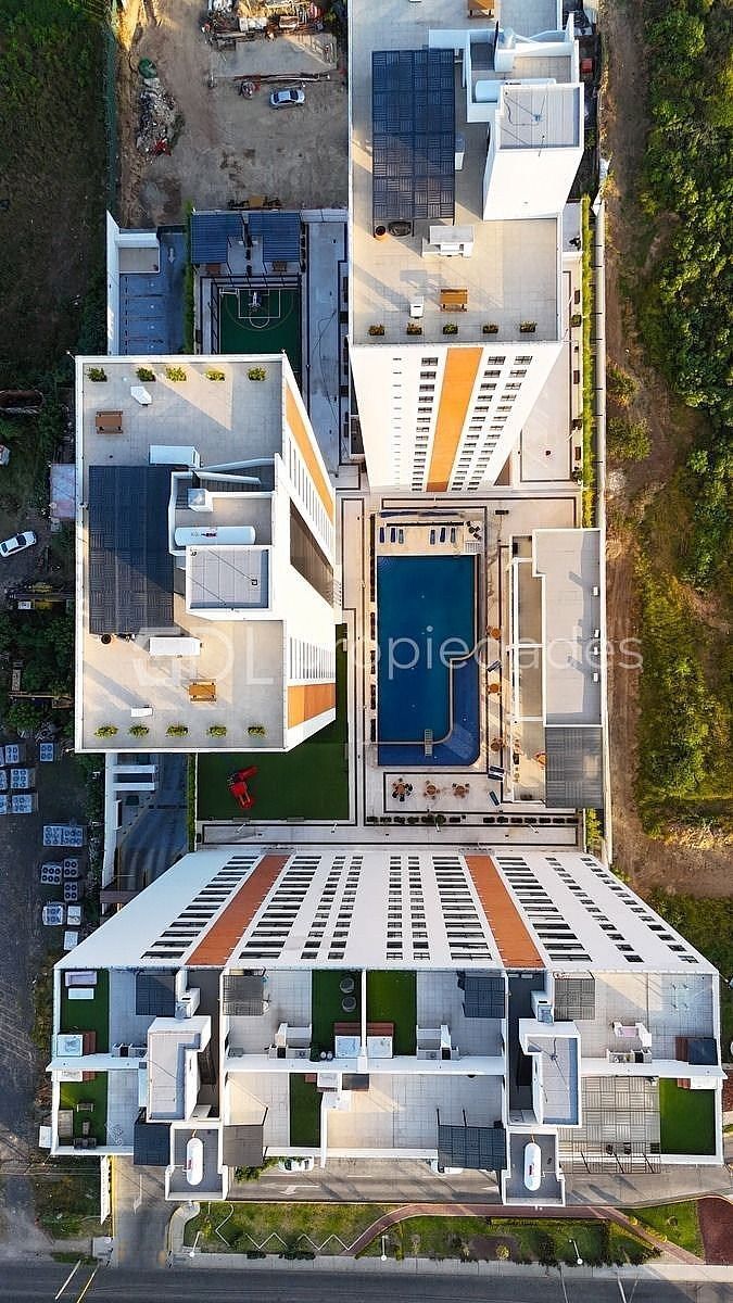 COLÓN Y PERIFÉRICO DEPARTAMENTO EN VENTA, foto 1 de 39