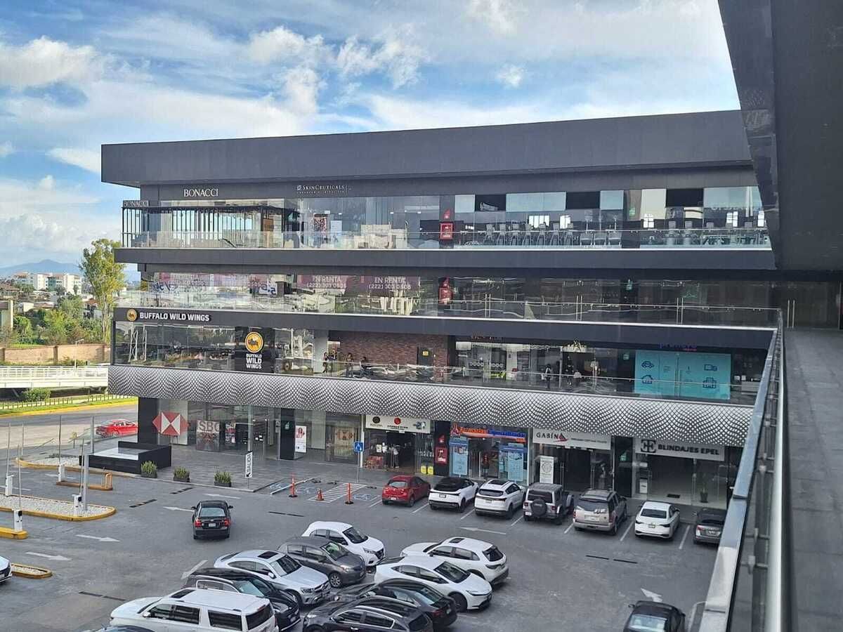 Shopping Mall Space in San Andrés Cholula, San Andrés Cholula, photo 2 of 11