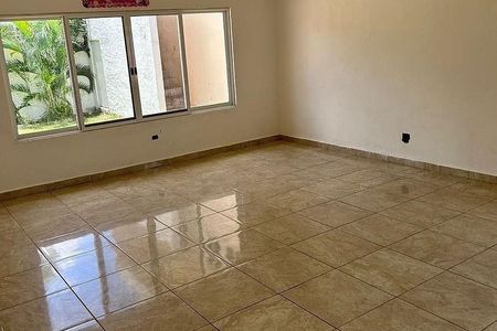 CASA EN VENTA  EN ALAMOS II CANCÚN, Q.ROO