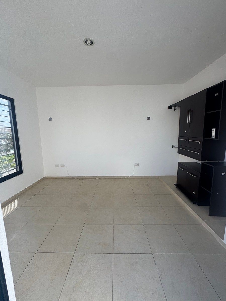 House in Gran Santa Fe, Mérida, photo 14 of 37