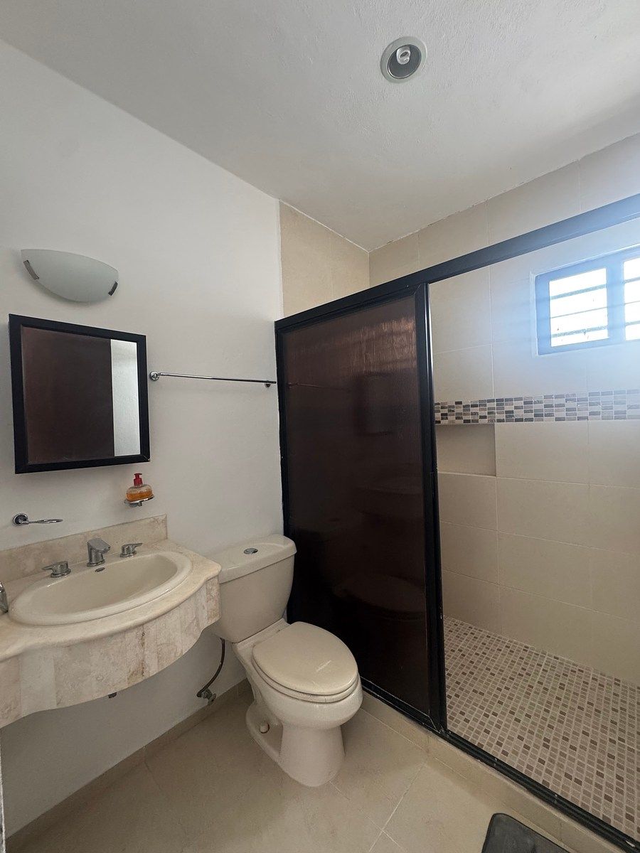 House in Gran Santa Fe, Mérida, photo 22 of 37