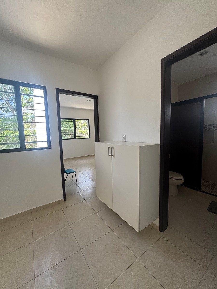 House in Gran Santa Fe, Mérida, photo 24 of 37
