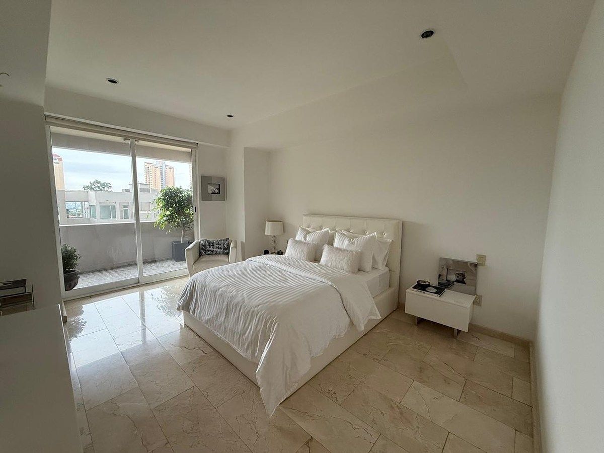 Apartment in Naucalpan, Naucalpan de Juárez, photo 11 of 24