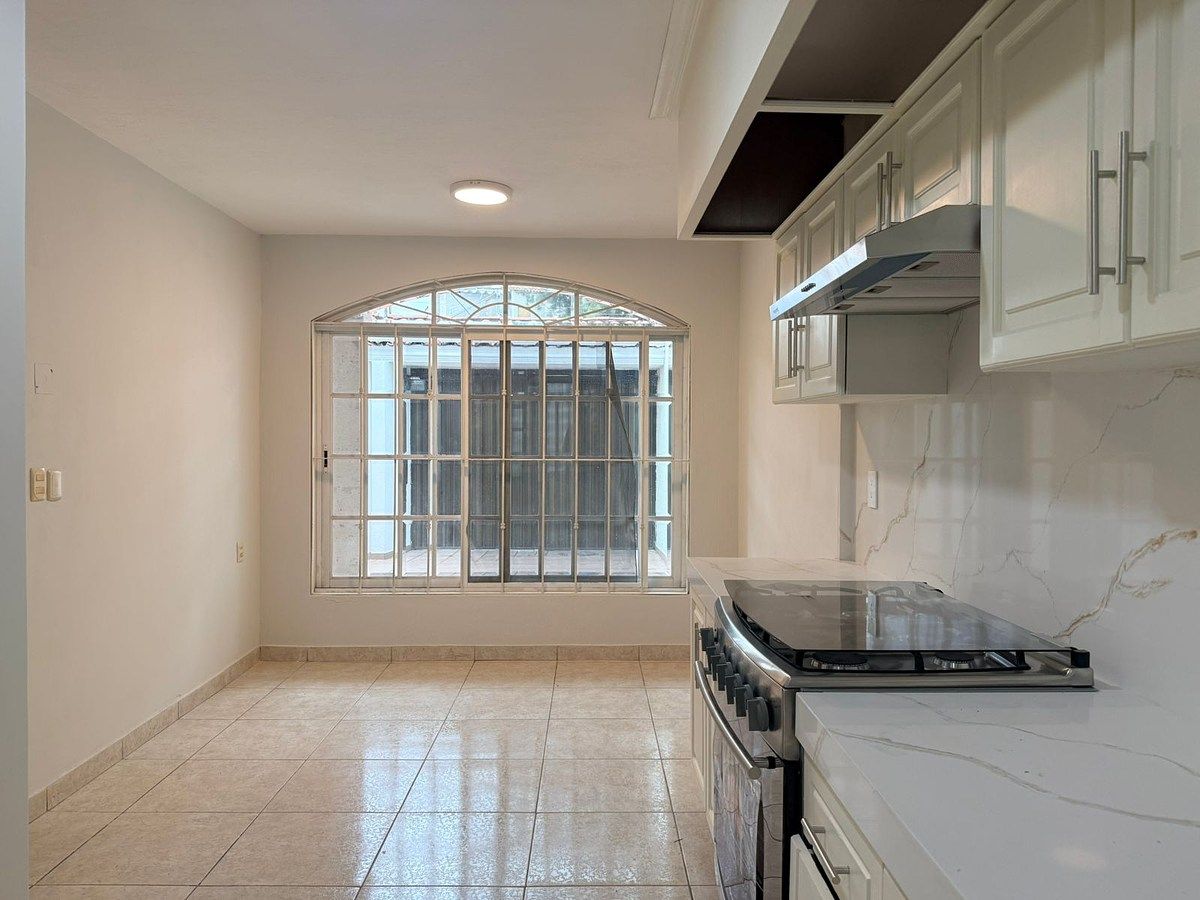 Casa en Monumental, Guadalajara, foto 8 de 26