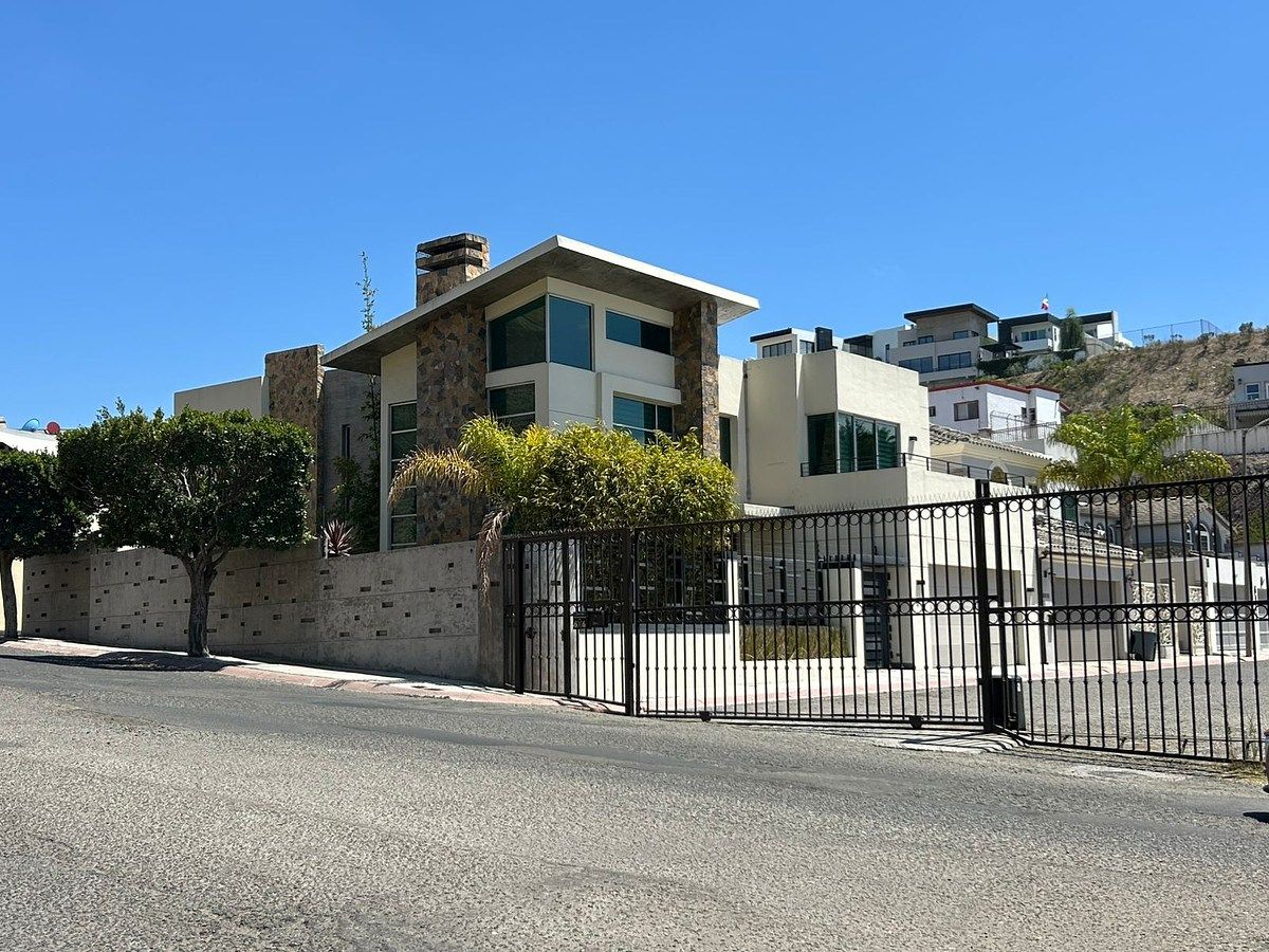 ✨ Elegante Residencia en Renta en Hacienda Agua Caliente., foto 1 de 26
