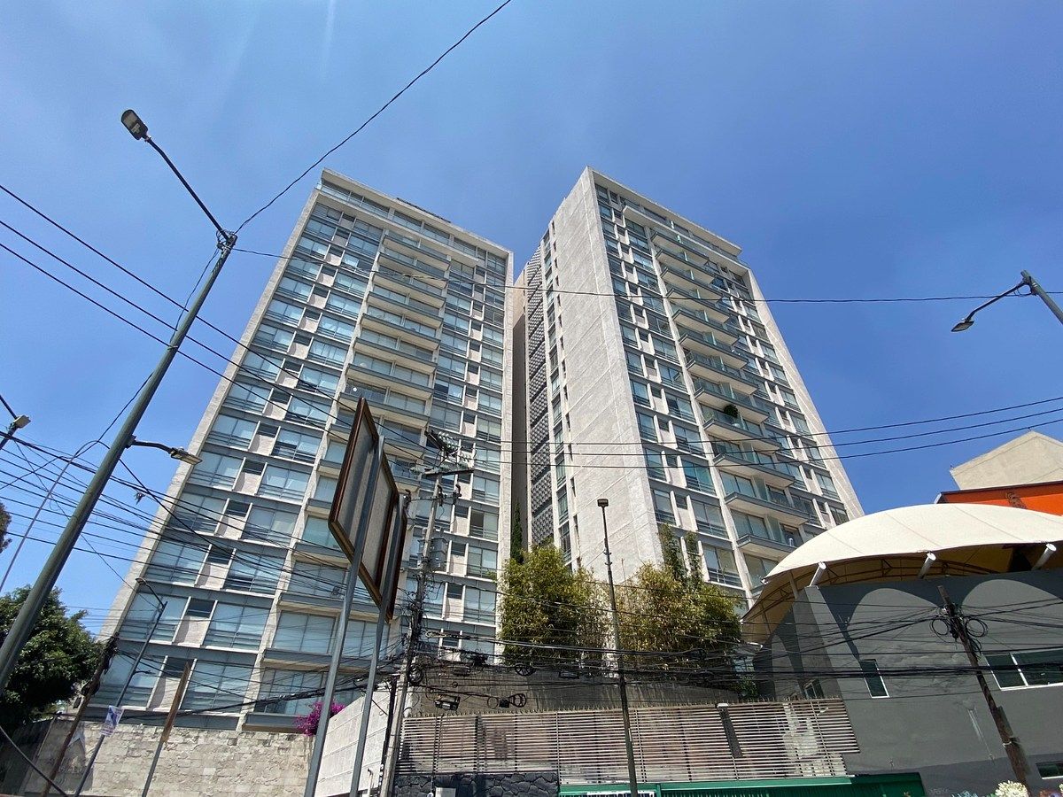 DEPARTAMENTO EN VENTA, foto 1 de 18