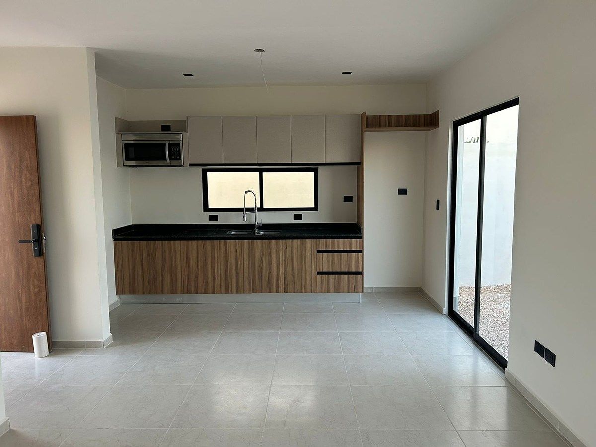CASA EN VENTA NUEVA EN RESIDENCIAL TIXCACAL MERIDA YUCATAN, foto 1 de 22