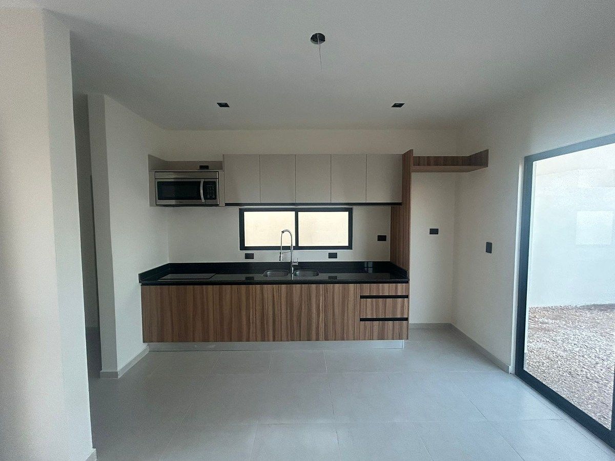 Casa en condominio en Tixcacal, Mérida, foto 4 de 22