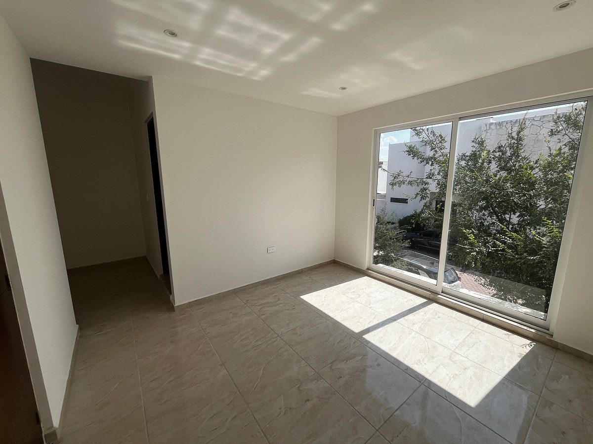 Venta casa en Ciudad Maderas, photo 1 of 21