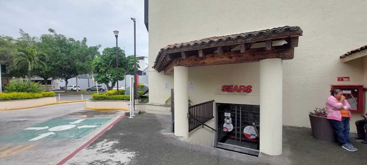 Loja em shopping em Lomas de La Selva, Cuernavaca, foto 8 de 10