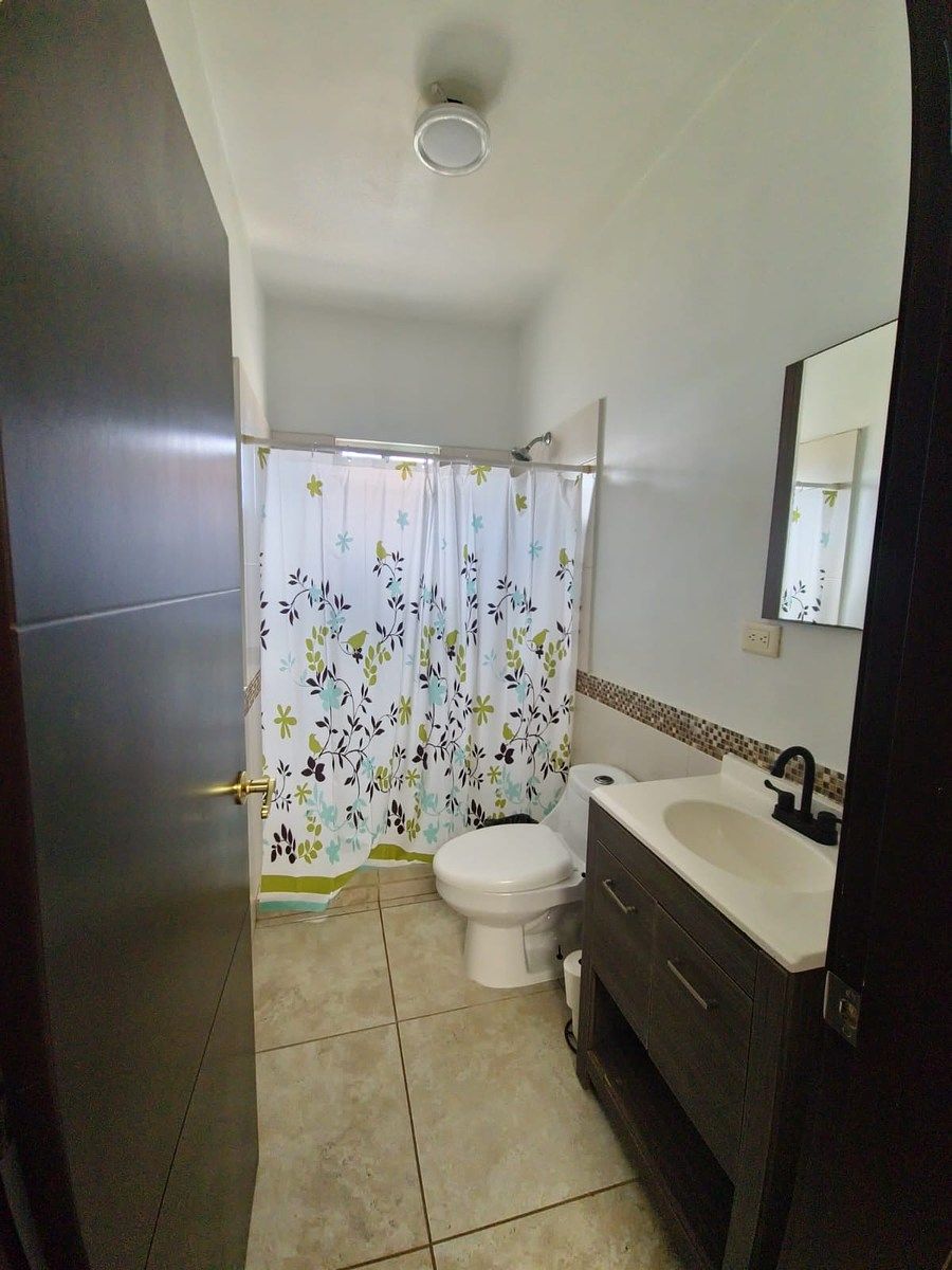 BAÑO COMPLETO EN SEGUNDO PISO, foto 15 de 22
