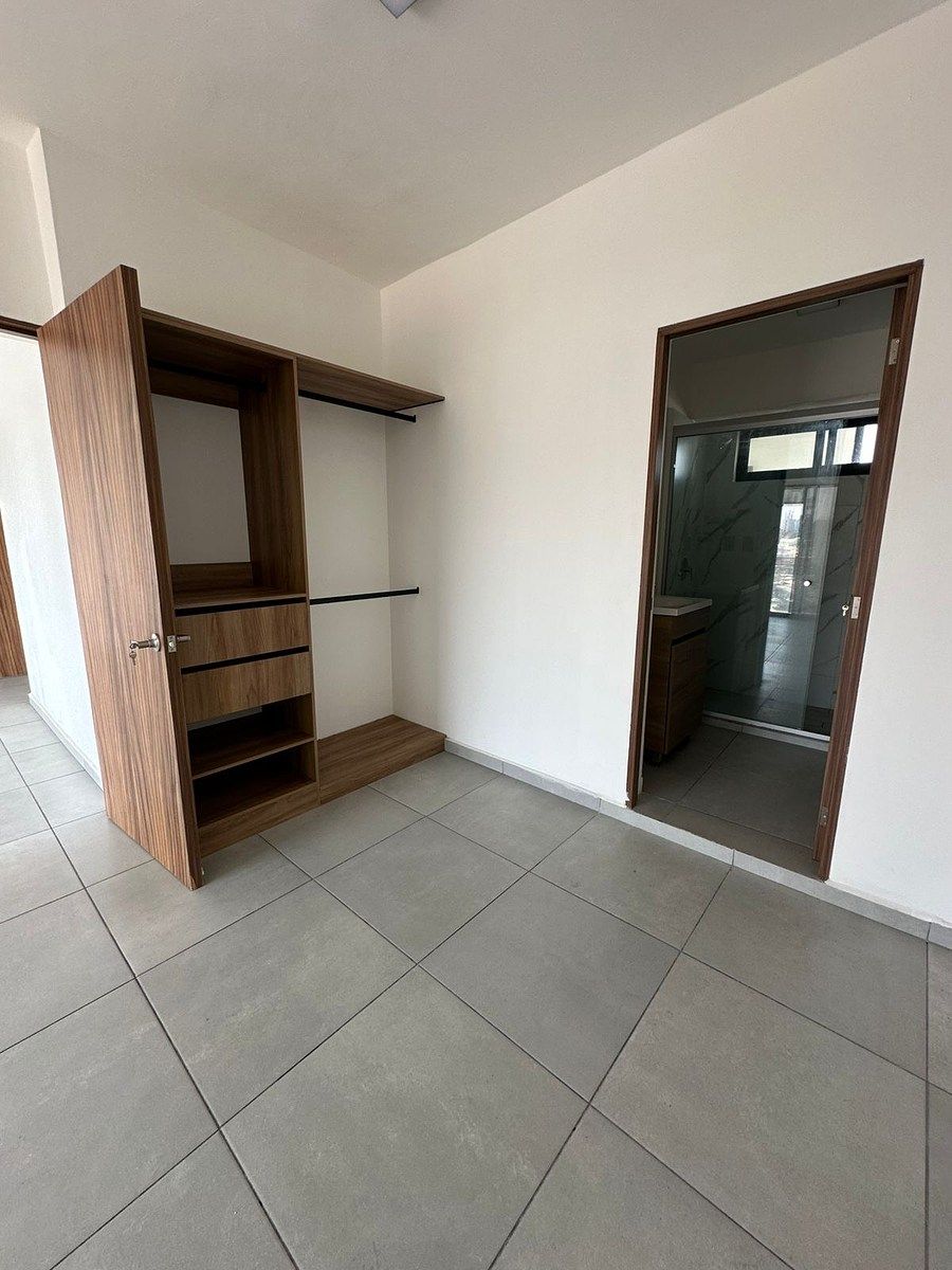 Apartment in Guadalajara Centro, Guadalajara, photo 14 of 21