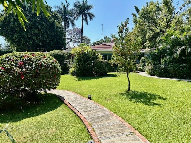 Casa en Palmira Tinguindin, Cuernavaca, foto 4 de 25