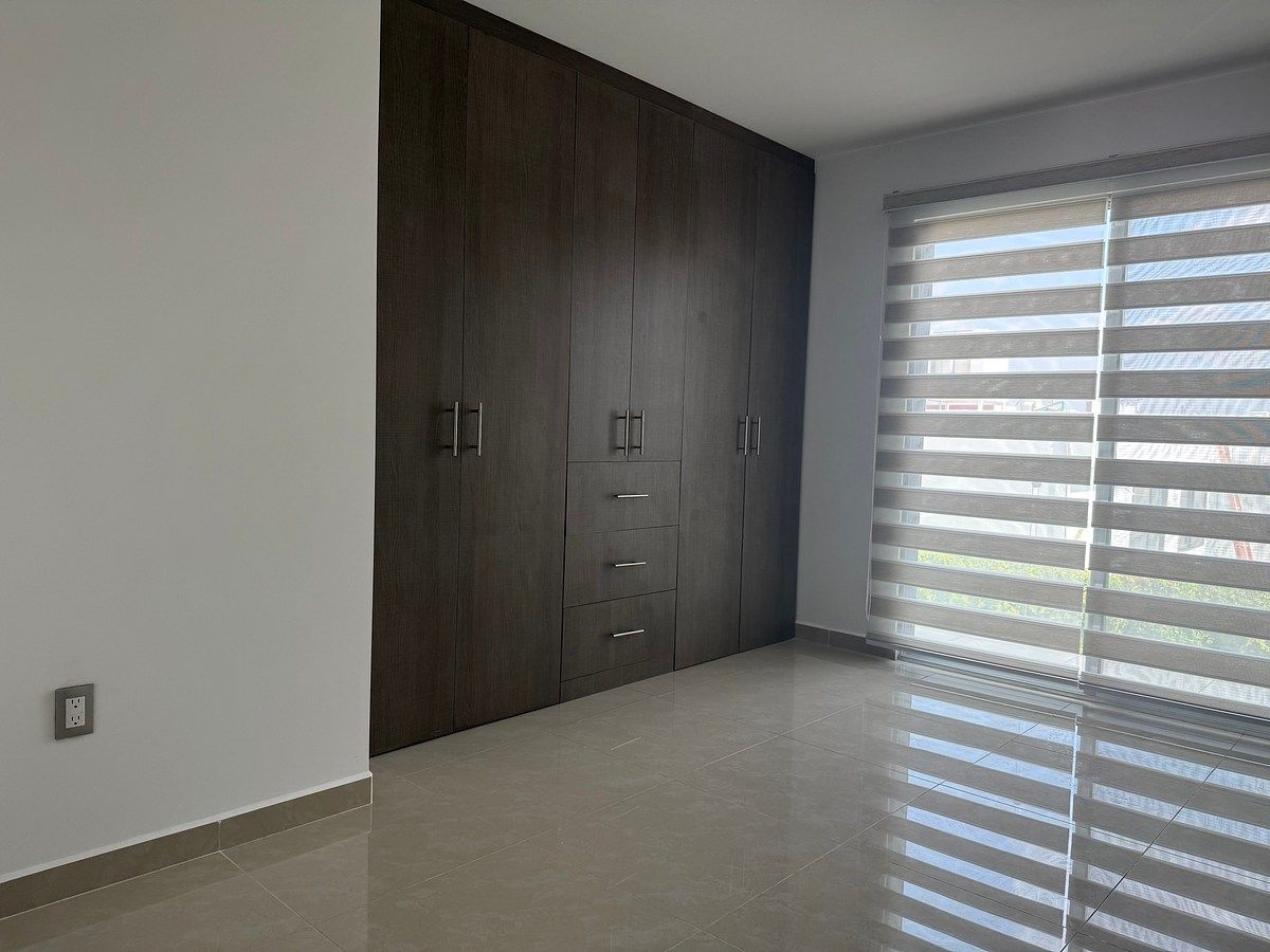 Casa em Lomas de Juriquilla, Querétaro, foto 7 de 16