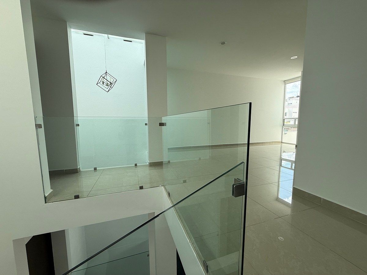 Casa em Lomas de Juriquilla, Querétaro, foto 11 de 16