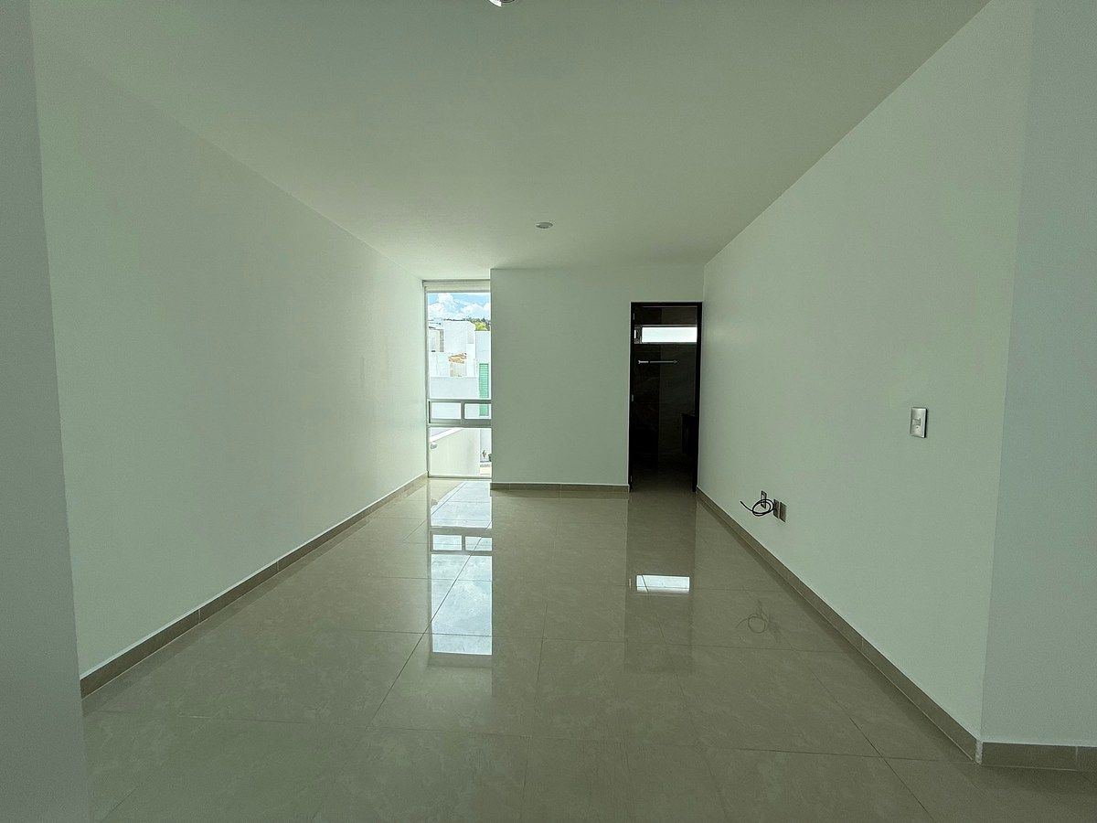 Casa em Lomas de Juriquilla, Querétaro, foto 13 de 16
