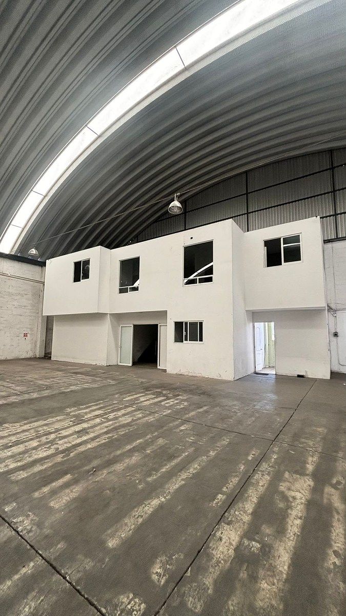 Industrial Warehouse in Cuautlancingo, Puebla, photo 3 of 14