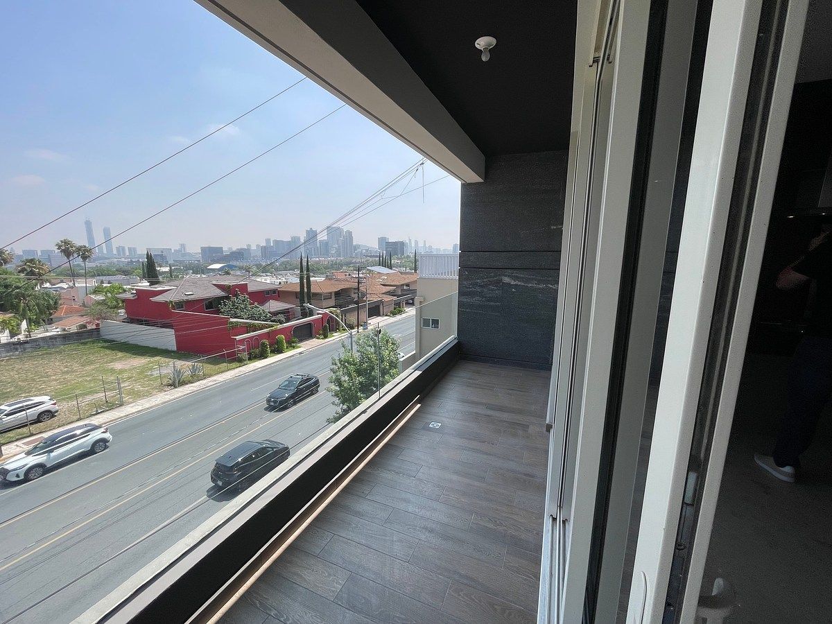 Apartment in Valle de Chipinque, San Pedro Garza García, photo 3 of 19