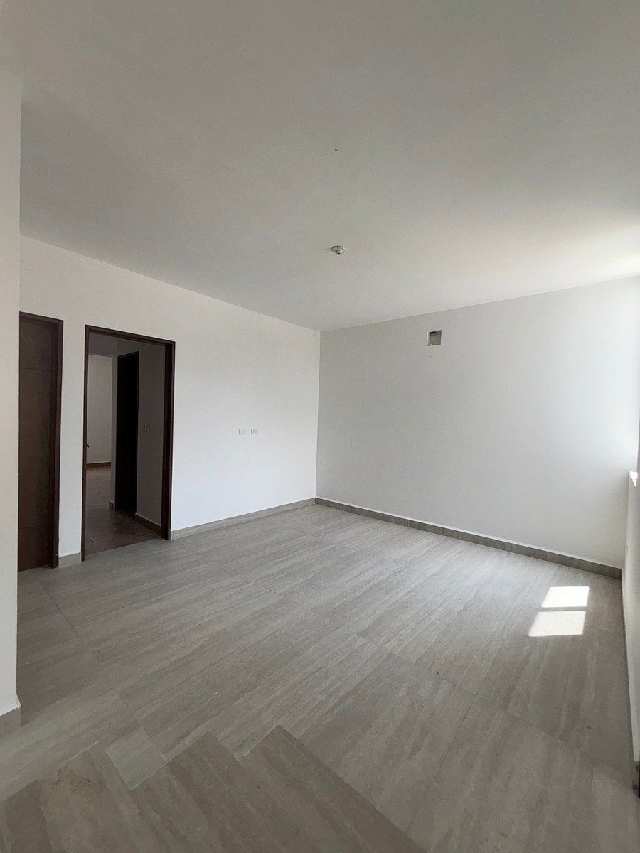 House in Los Cavazos, Santiago, photo 7 of 13