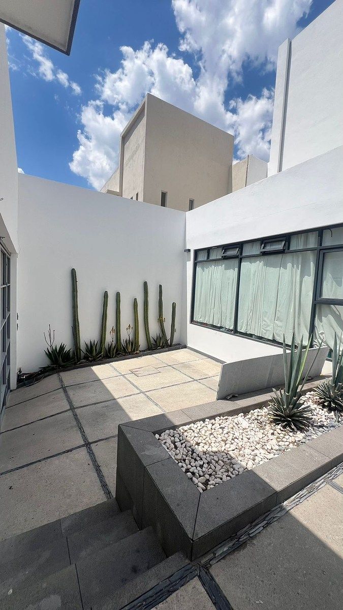 House in Zona este Milenio III, El Marqués, photo 2 of 43
