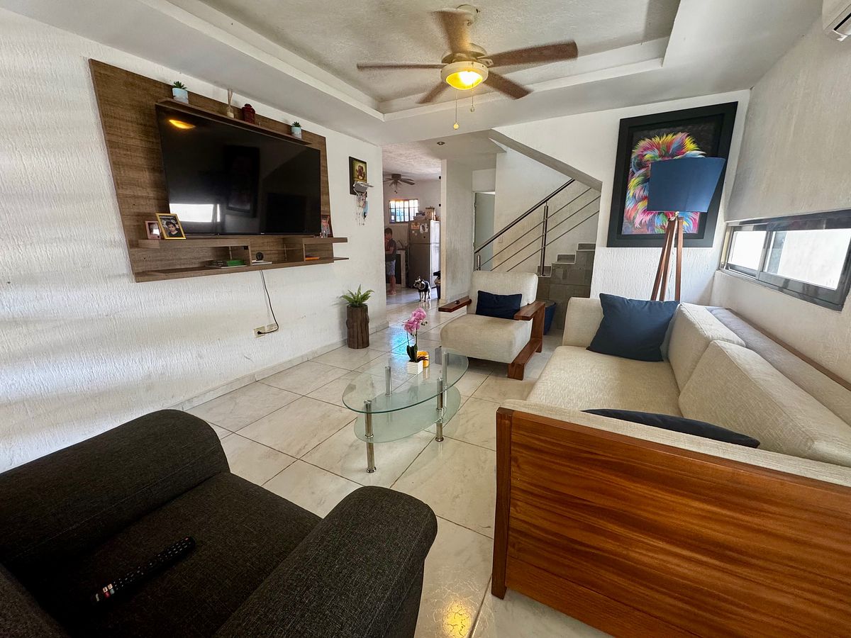 House in Los Héroes, Mérida, photo 11 of 37