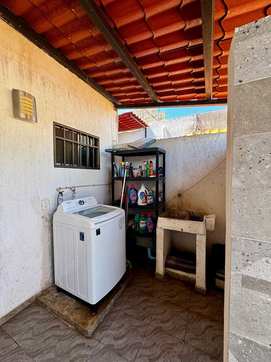 House in Los Héroes, Mérida, photo 24 of 37