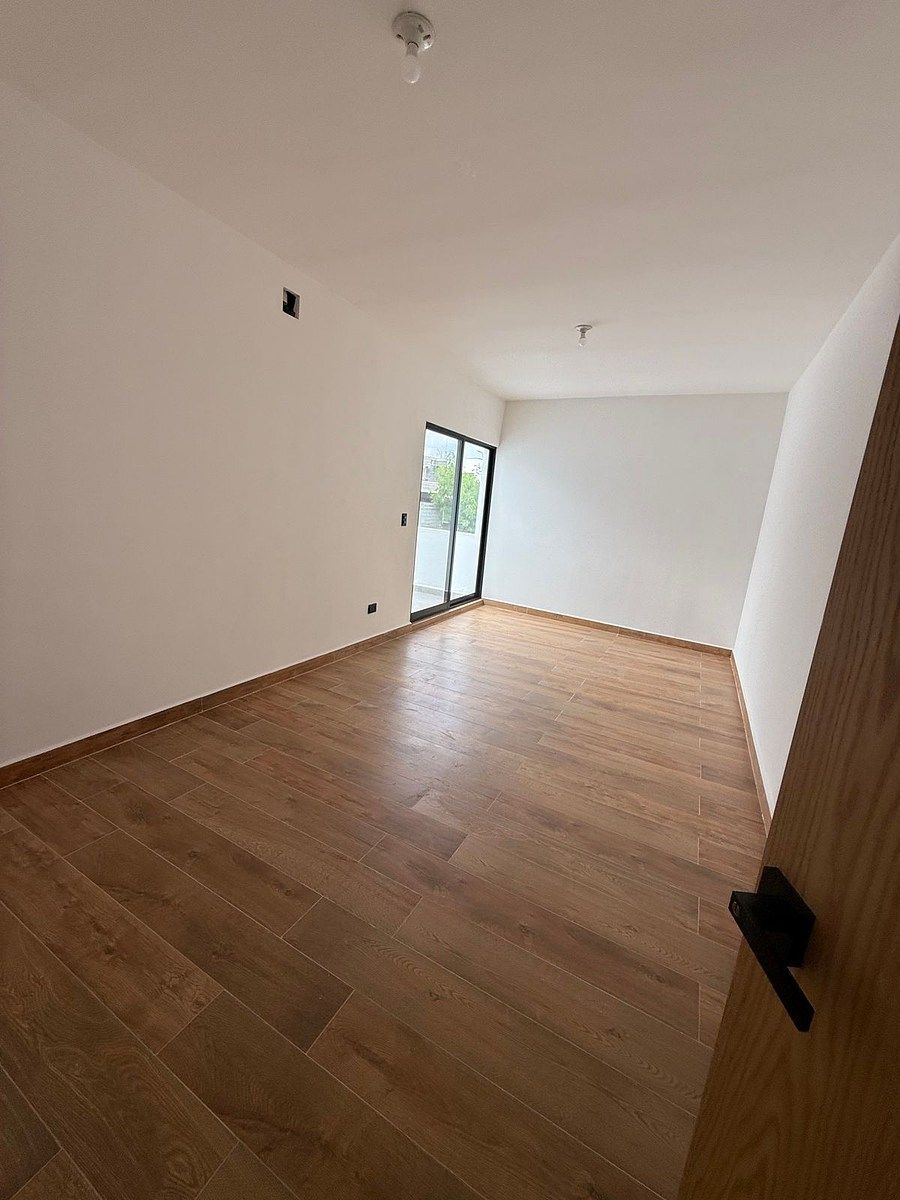 Casa em Amorada Privada Residencial, Santiago, foto 30 de 33