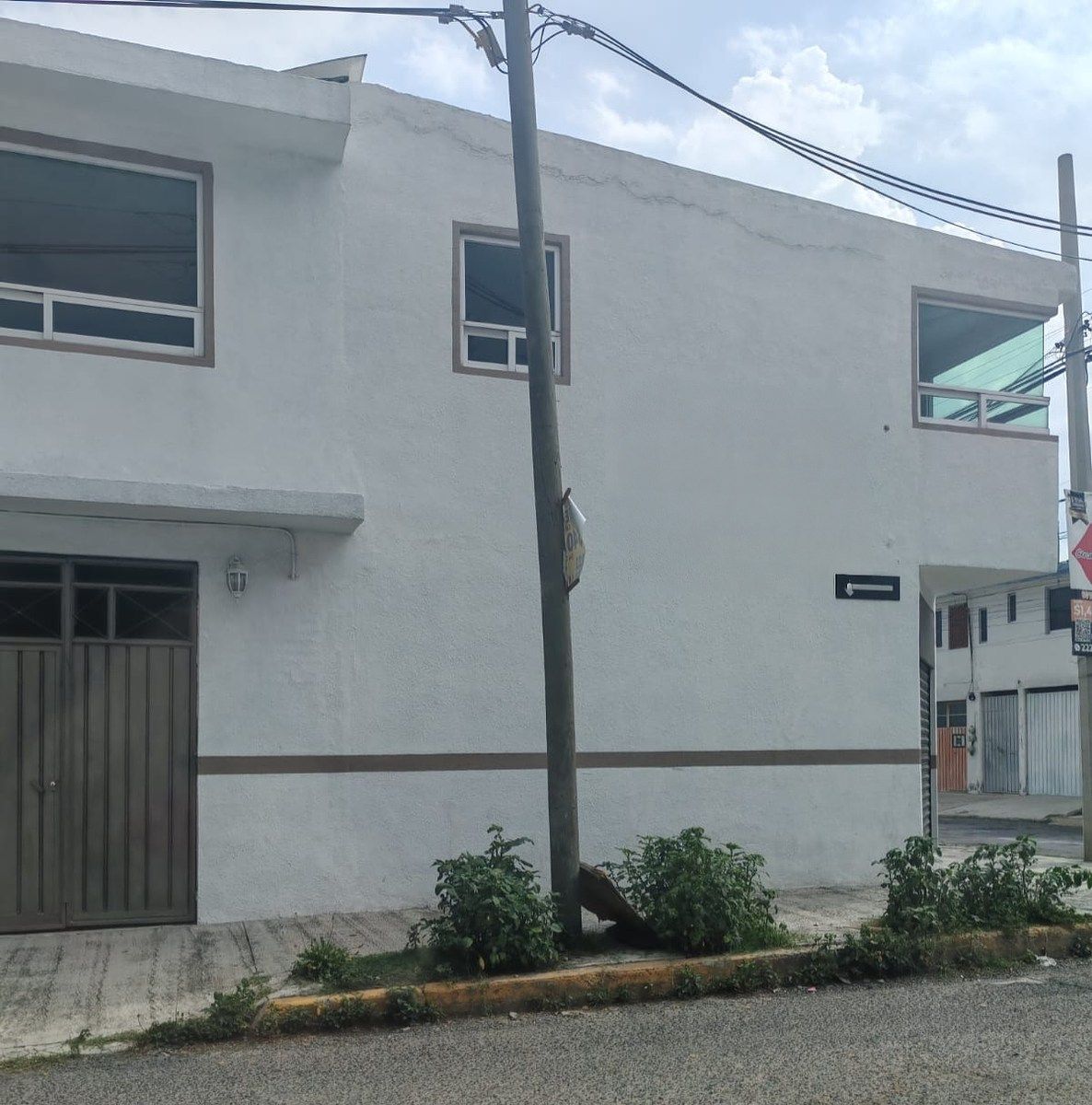 ALSESECA-HERMOSA CASA EN VENTA EN ESQUINA CON 1 LOCAL COMERCIAL, foto 1 de 23
