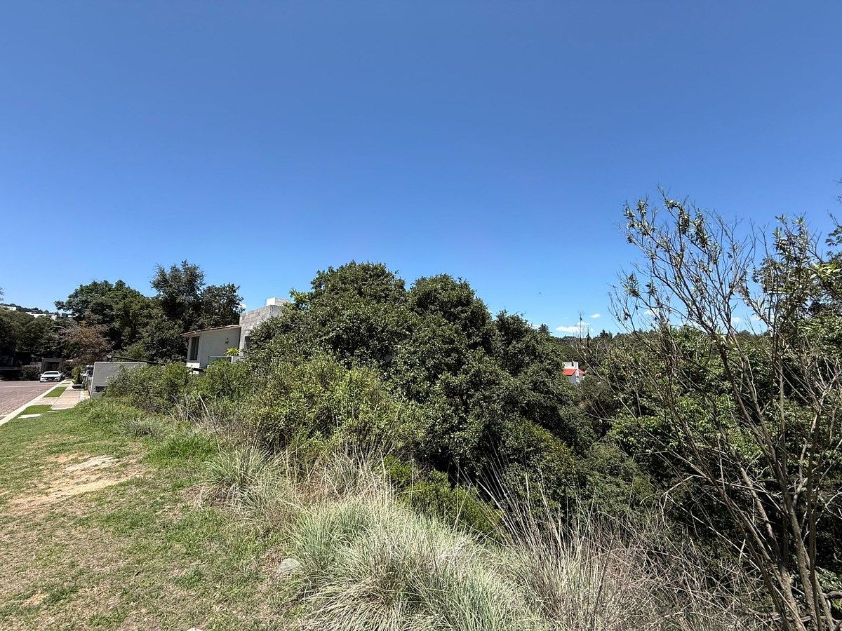 Venta de terreno en Rancho San Juan - foto 3