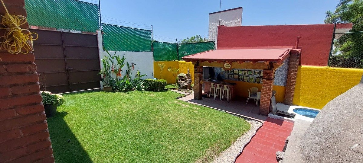 Casa em Lomas de Cortes, Cuernavaca, foto 3 de 20