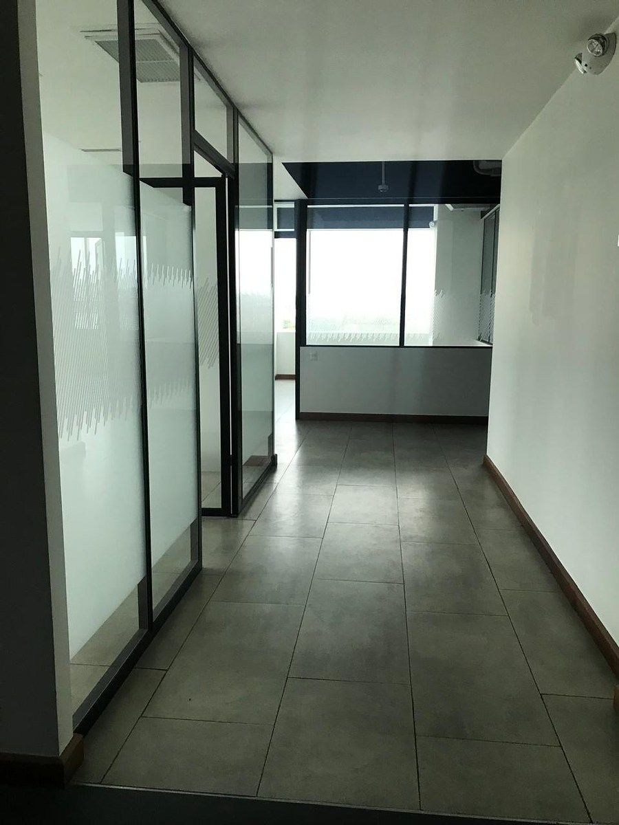 Oficina en Zona 9, Guatemala, foto 3 de 3