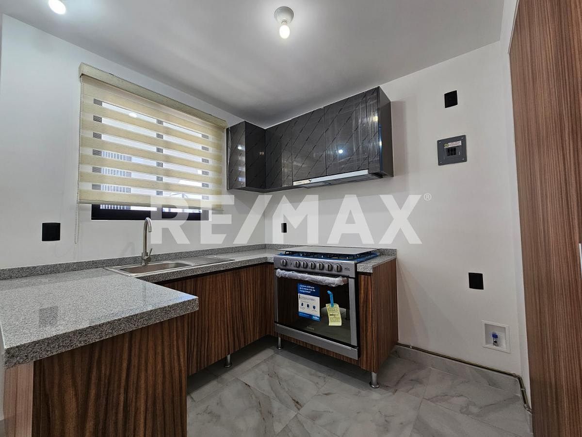 Departamento en Renta en Zarú el Marqués Querétaro, foto 1 de 42