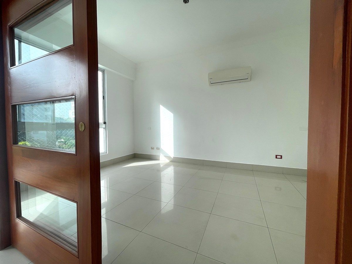 Apartamento en Evaristo Morales, Santo Domingo Centro (Distrito Nacional), foto 2 de 10