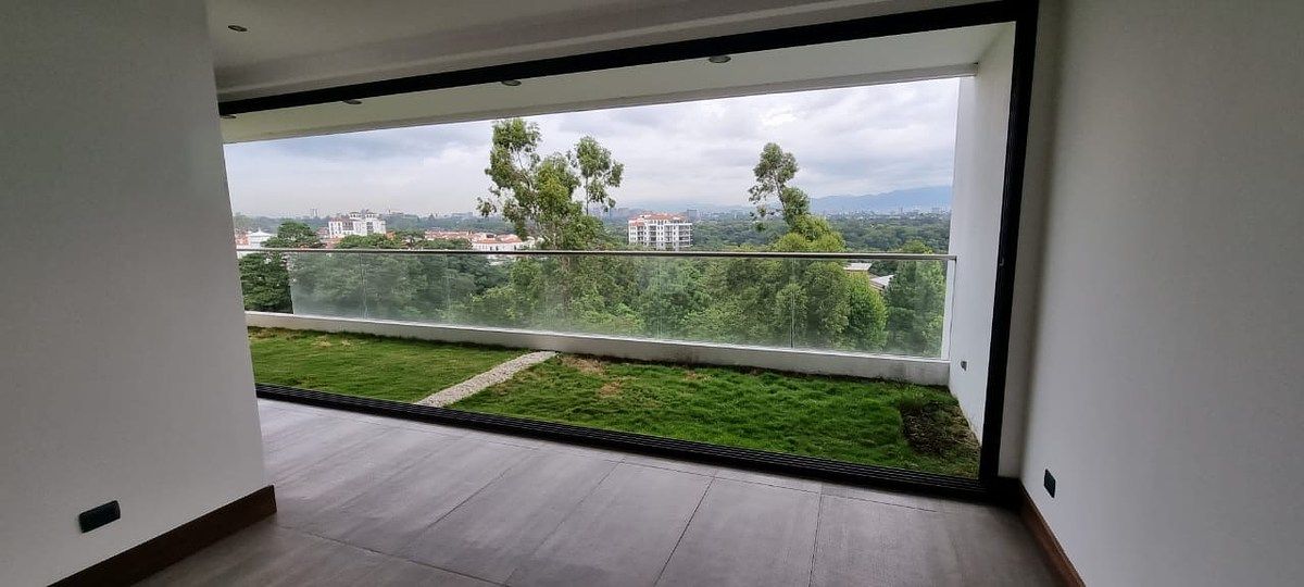 Apartamento en Zona 16, Guatemala, foto 8 de 21
