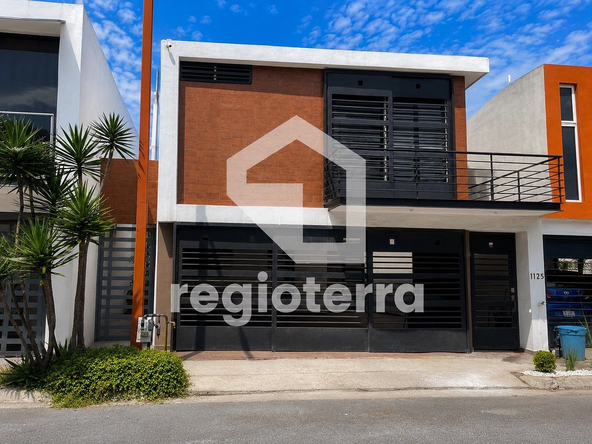 Casa en venta Cerradas de Anahuac, photo 1 of 13