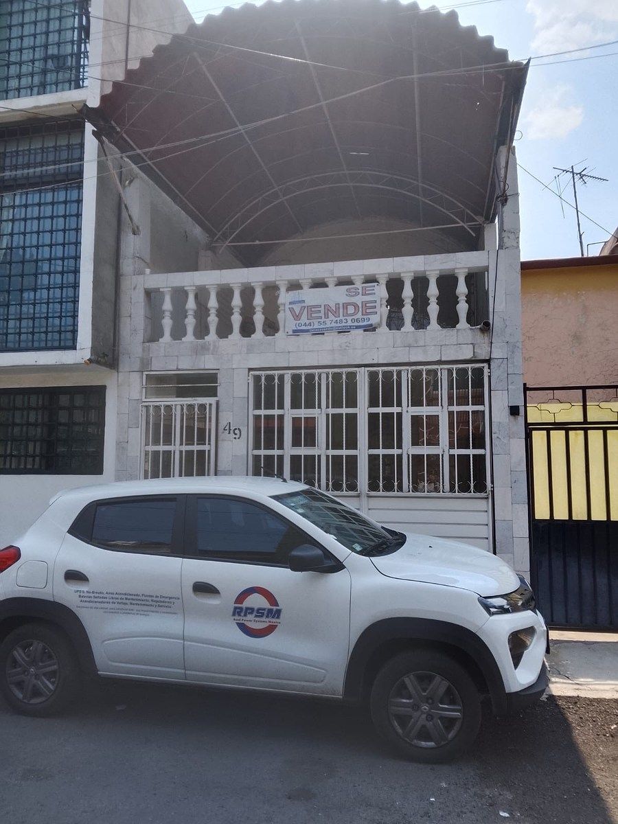 Casa cerca de plaza tezontle, photo 1 of 13