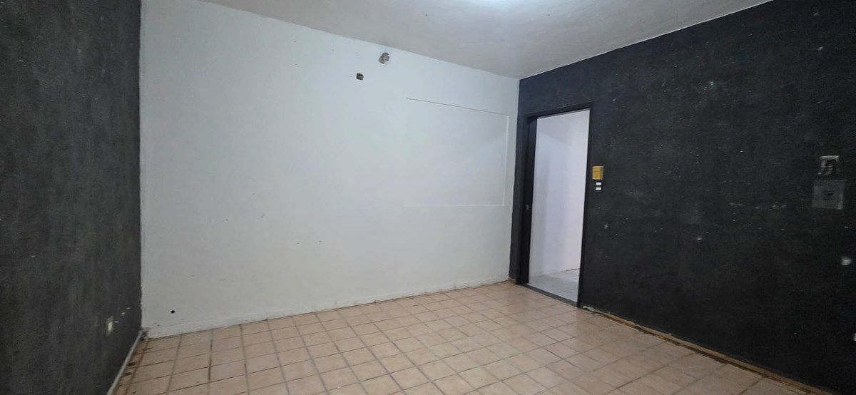 CASA PARA ALUGAR NA AV NORTE, foto 1 de 19