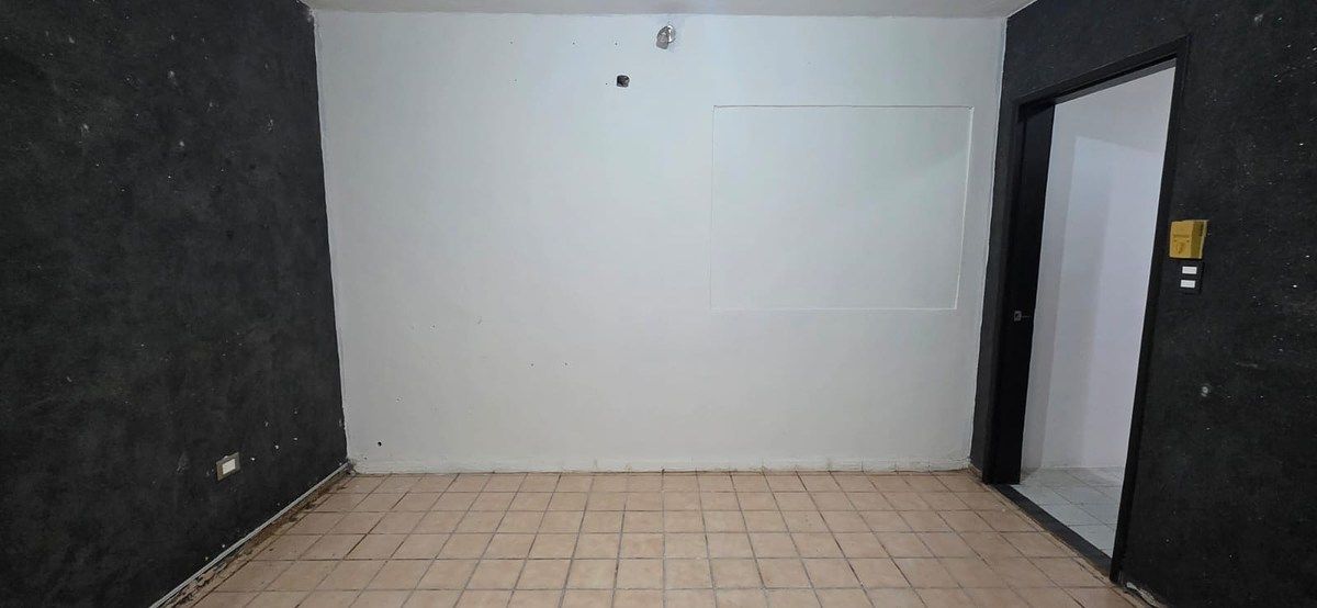Casa com uso comercial em México, Mérida, foto 2 de 19
