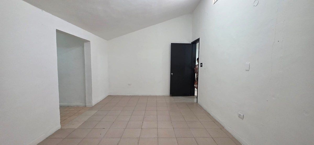 Casa com uso comercial em México, Mérida, foto 11 de 19