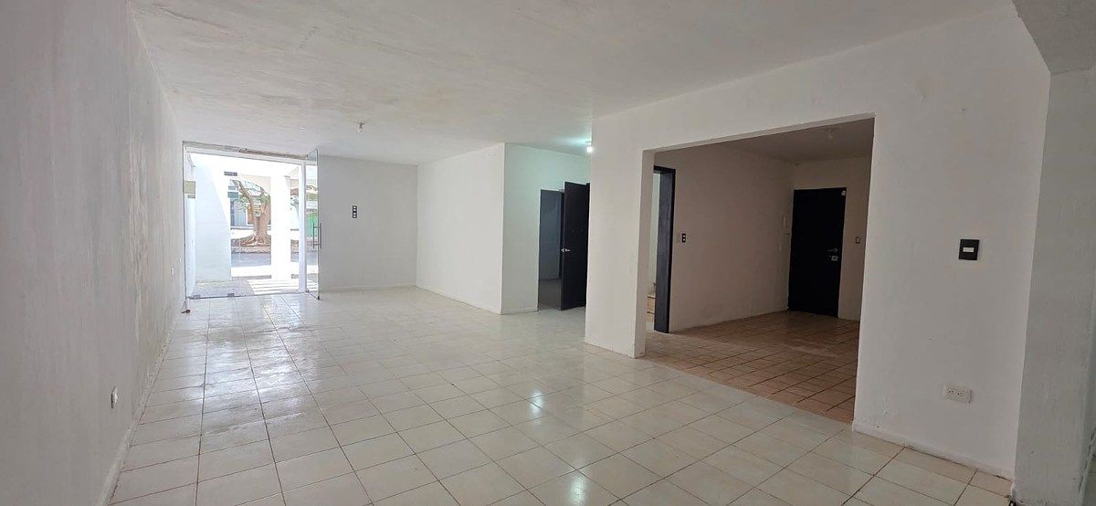 Casa com uso comercial em México, Mérida, foto 18 de 19