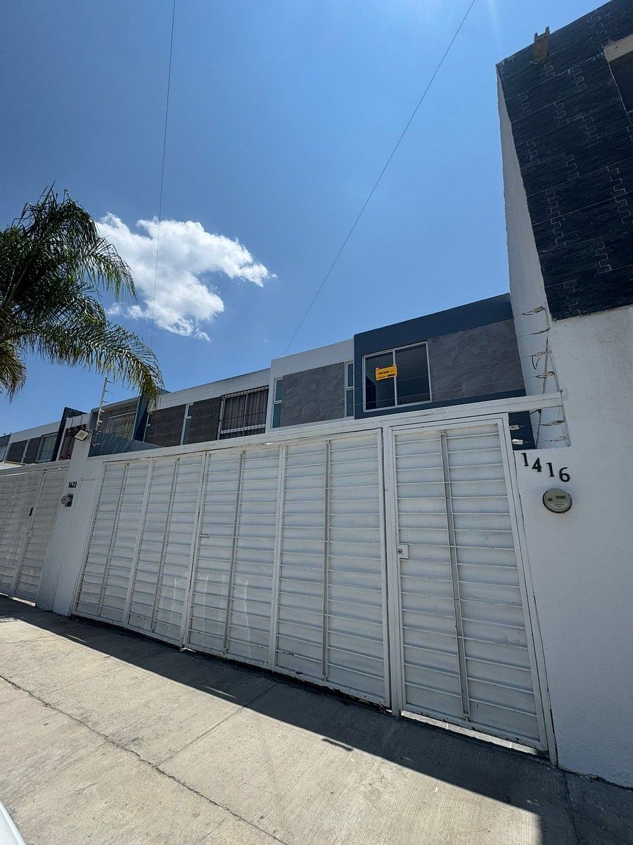 Casa en Luna Bosque, Zapopan, foto 3 de 27