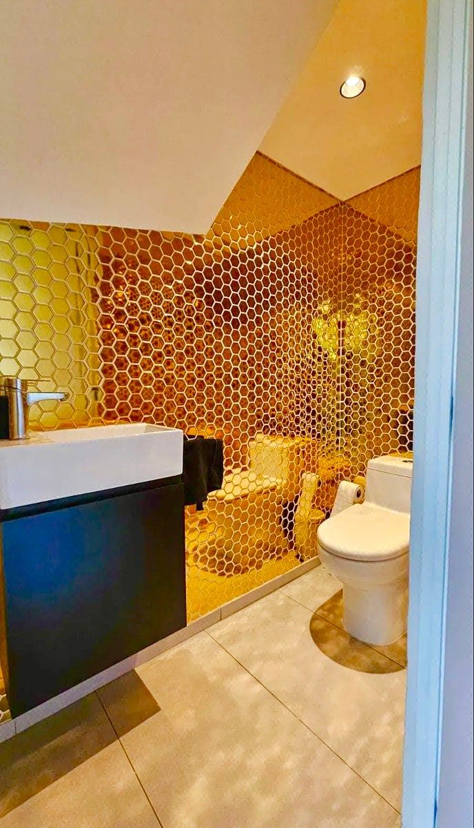 Casa Remodelada por Arquitectos | Las Condes | 3D · 3B · 240 m²