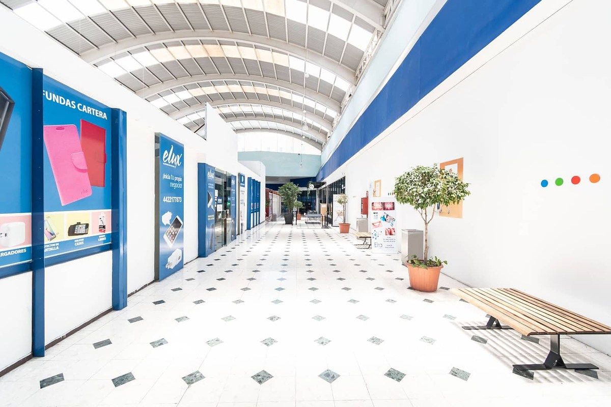Shopping Mall Space in San Pablo, Querétaro, photo 2 of 8