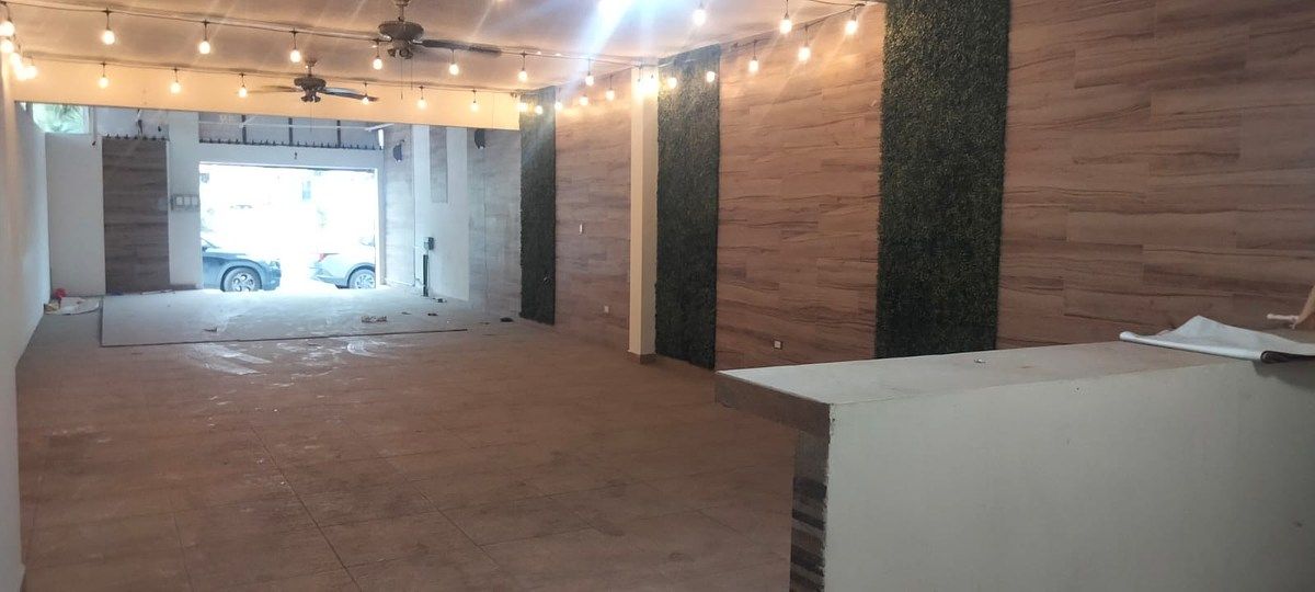 Local comercial en Real Cumbres 2do Sector, Monterrey, foto 4 de 12
