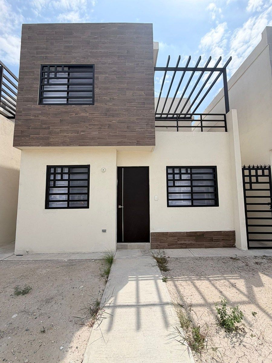House for Rent in Asturias Premier, Apodaca, photo 1 of 17