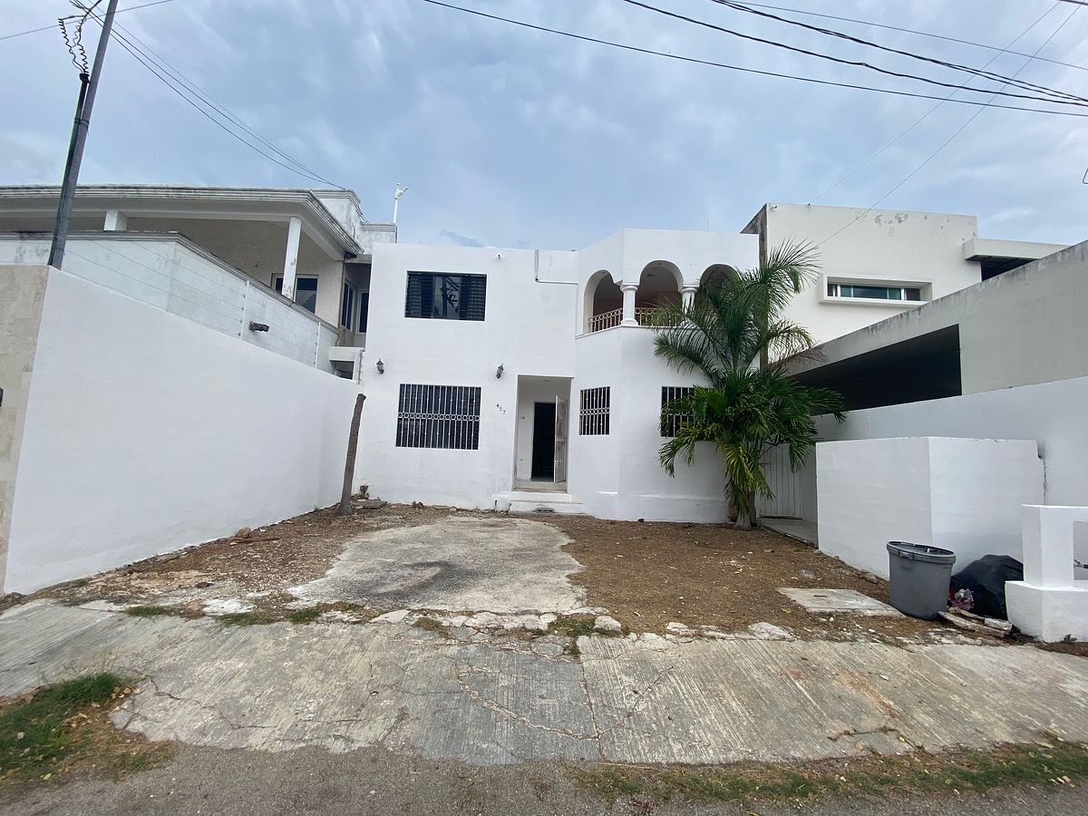 NEW YUCATAN COLONIAL HOUSE TO REMODEL, photo 1 of 7