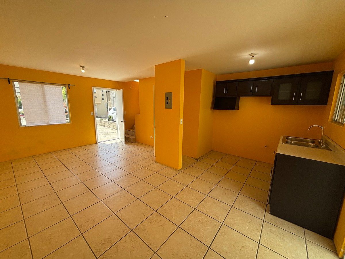 Casa en Villa Residencial Santa Fe 1ra. Sección, Tijuana, foto 3 de 24